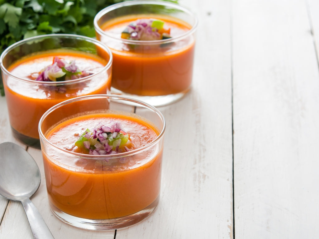 ¡Sorprende a tus invitados! Topping para Gazpacho con el Plato rallador