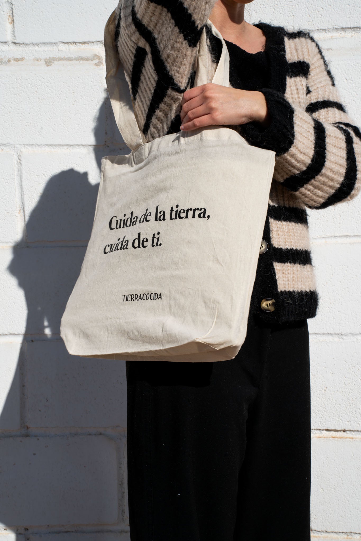 BOLSA TELA ECOLÓGICA FRASE CUIDA DE LA TIERRA, CUIDA DE TI